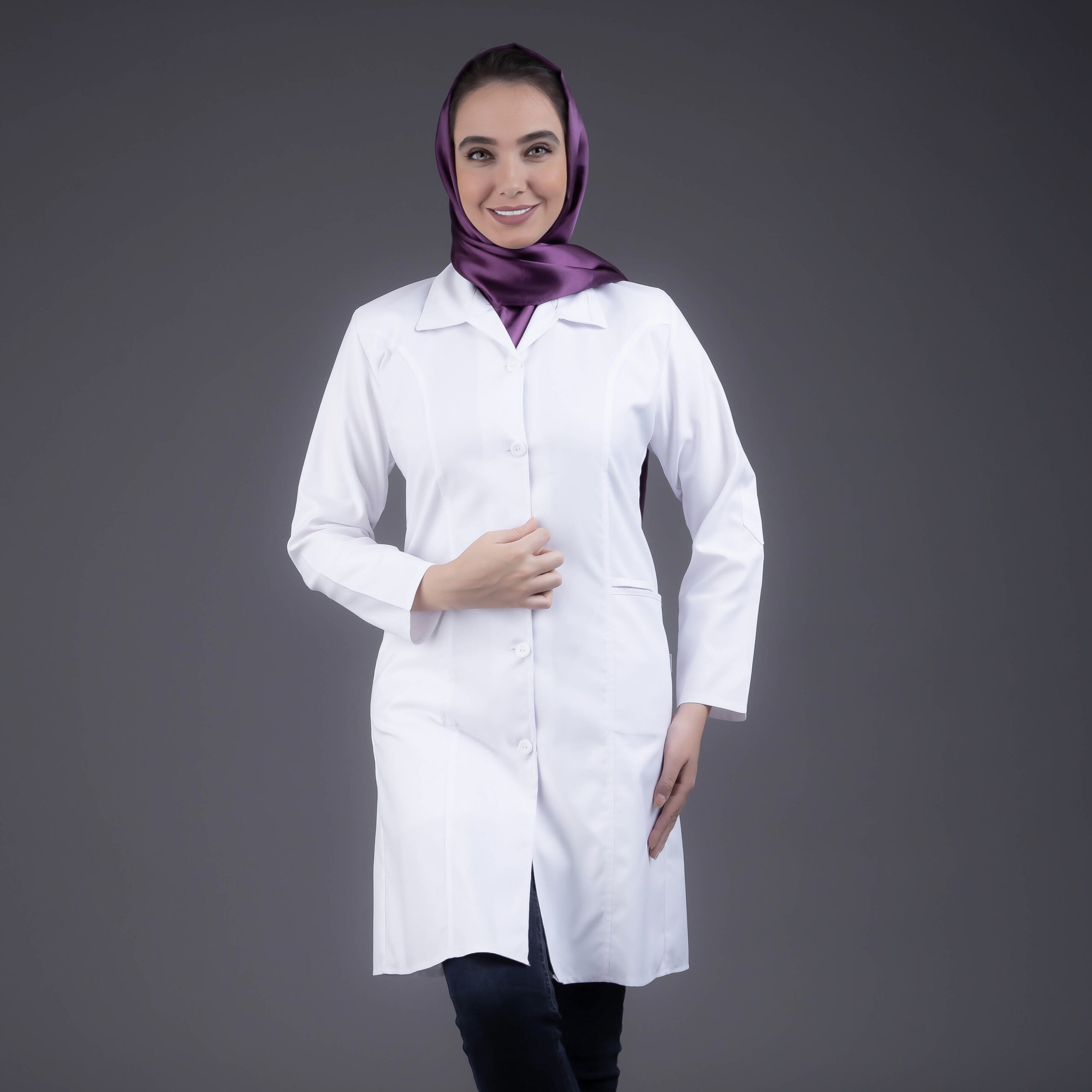 روپوش پزشکی زنانه مدل جیب فیلتو