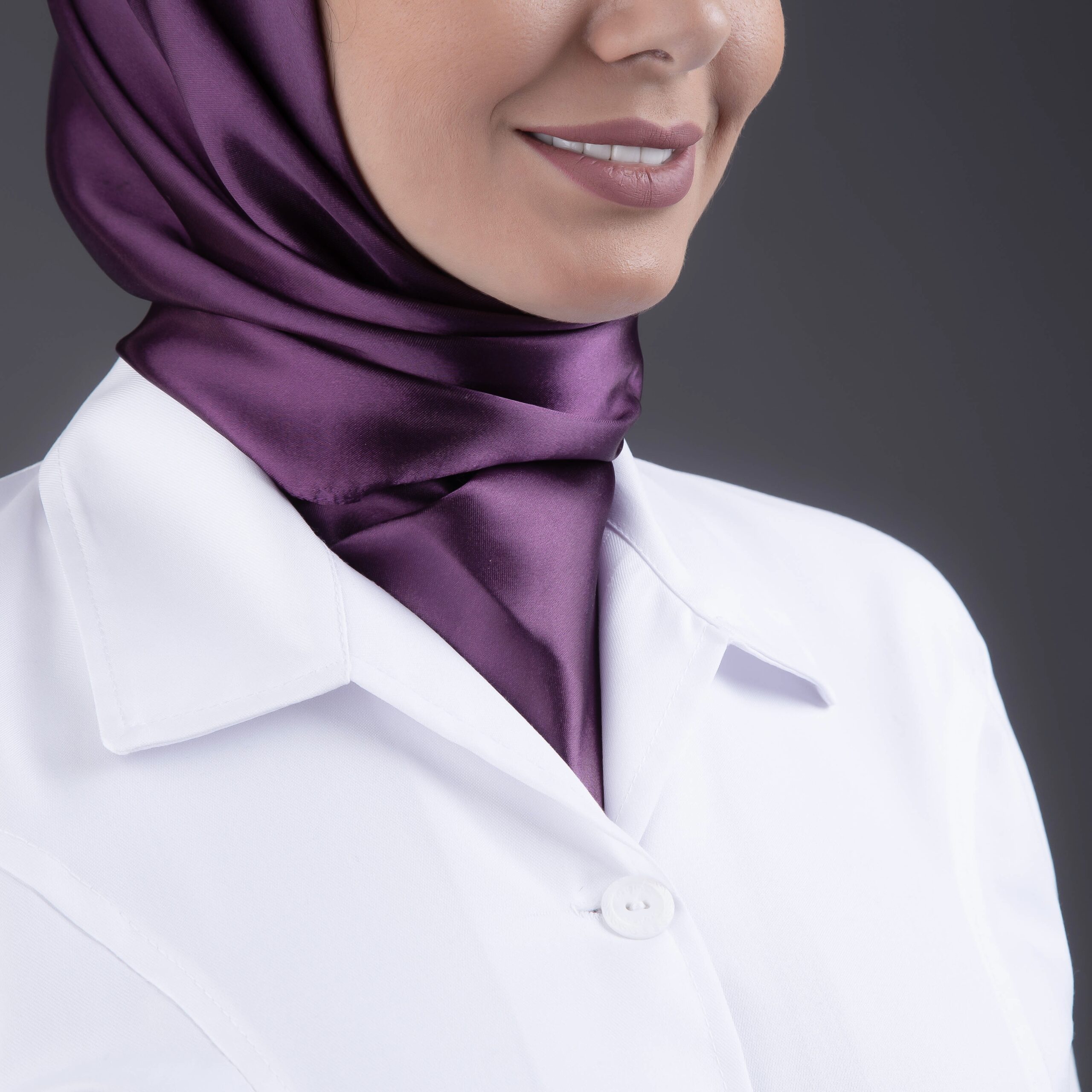 روپوش پزشکی زنانه مدل جیب فیلتو