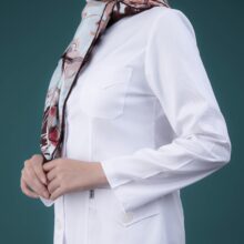 روپوش پزشکی زنانه مدل یقه گرد جیب دکمه
