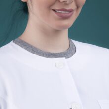 روپوش سفید پزشکی زنانه مدل یقه گرد جیب دکمه